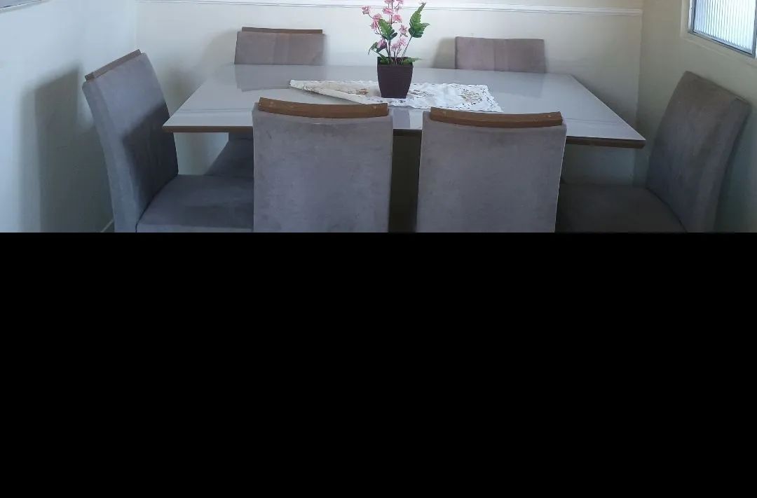 Tampo de mesa 6 cadeiras 
