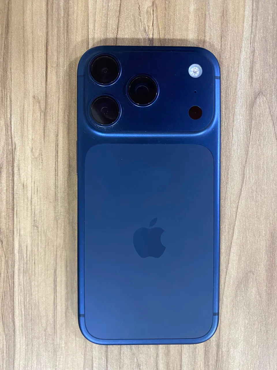 iPhone 17 Pro 256Gb Deep Blue - Celulares e Smartphones - Nossa