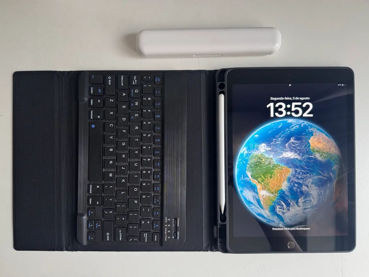 iPad 9a Geração Prata 64GB + Capa Teclado + Caneta Stylus