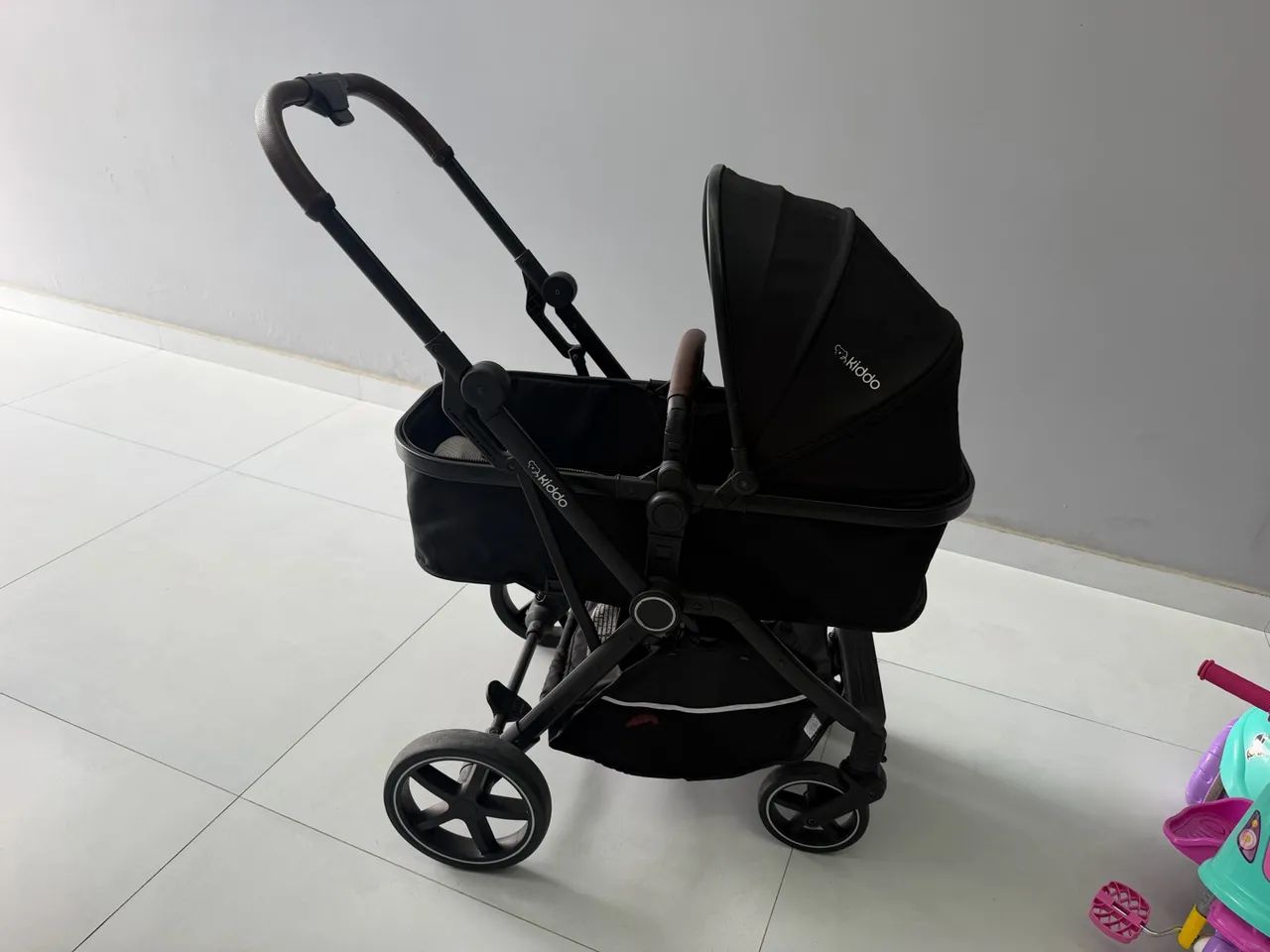 KIT TRAVEL SYSTEM KIDDO - CARRINHO + BEBÊ CONFORTO COM BASE