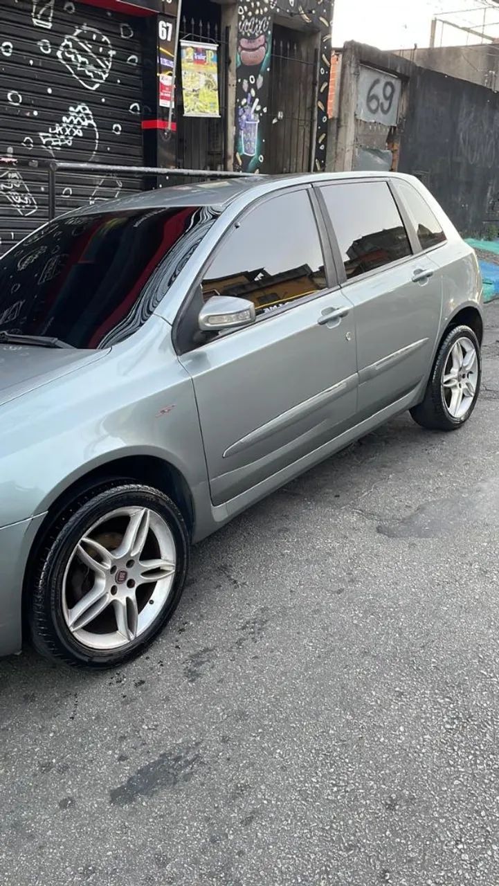 Fiat Stilo 1.8 SP Flex 8V 5P 2011 - Foto 5