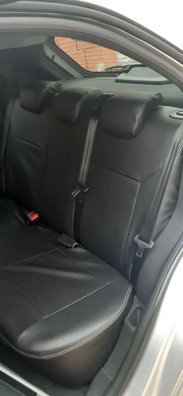 Vendo Ford Ka 1.0 completo ano 20/20 - Foto 5