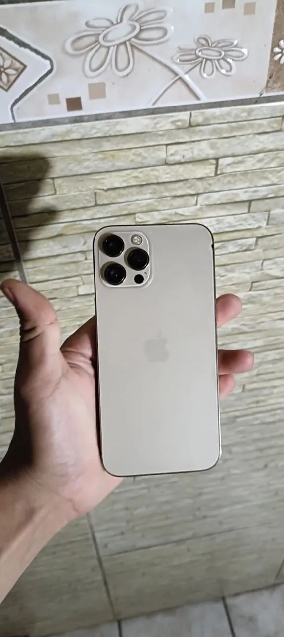 Vendo IPhone 12 Pro Max  - Foto 2