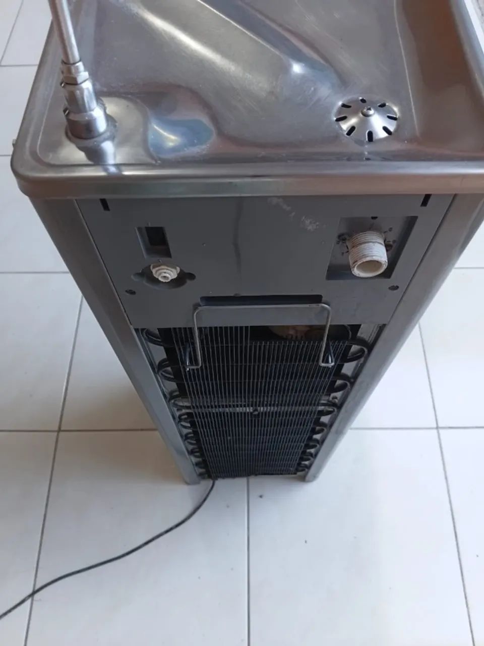 Bebedouro de pressão novo  - Foto 4
