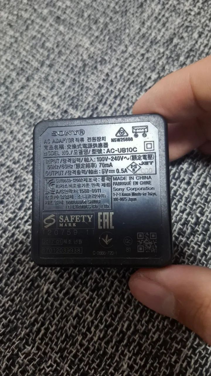 Carregador Sony AC-UB10C - Foto 2