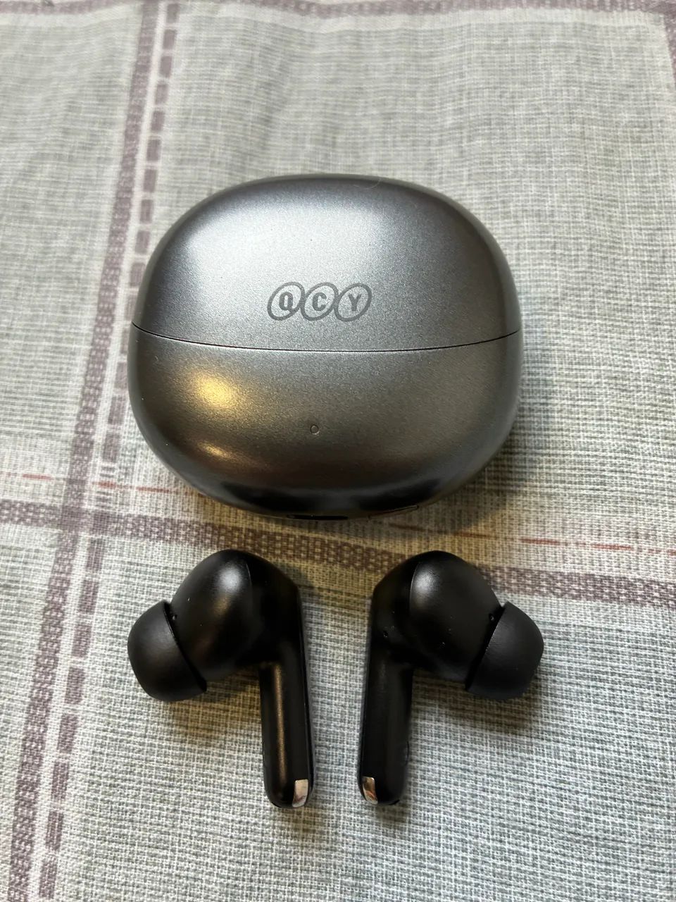 Fone Qcy Melo buds pro  - Foto 4