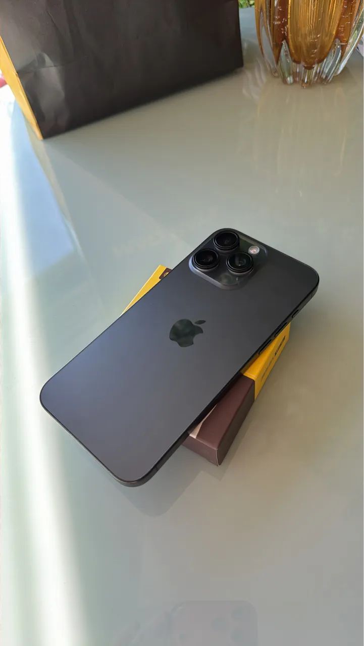 Iphone 15 pro max - Foto 3