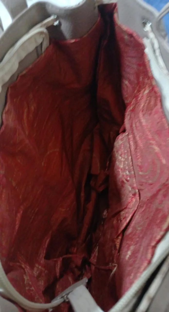 Bolsa de ombro bege em couro sintético - Foto 3