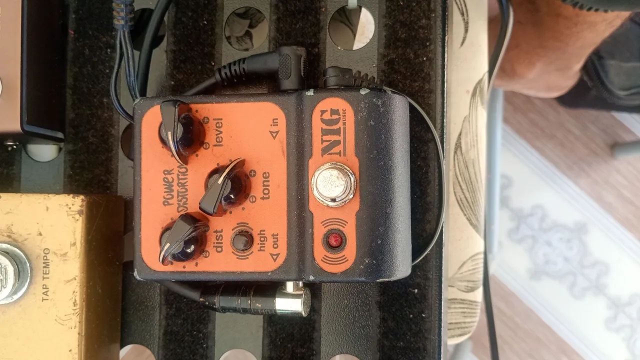 Pedal distortion