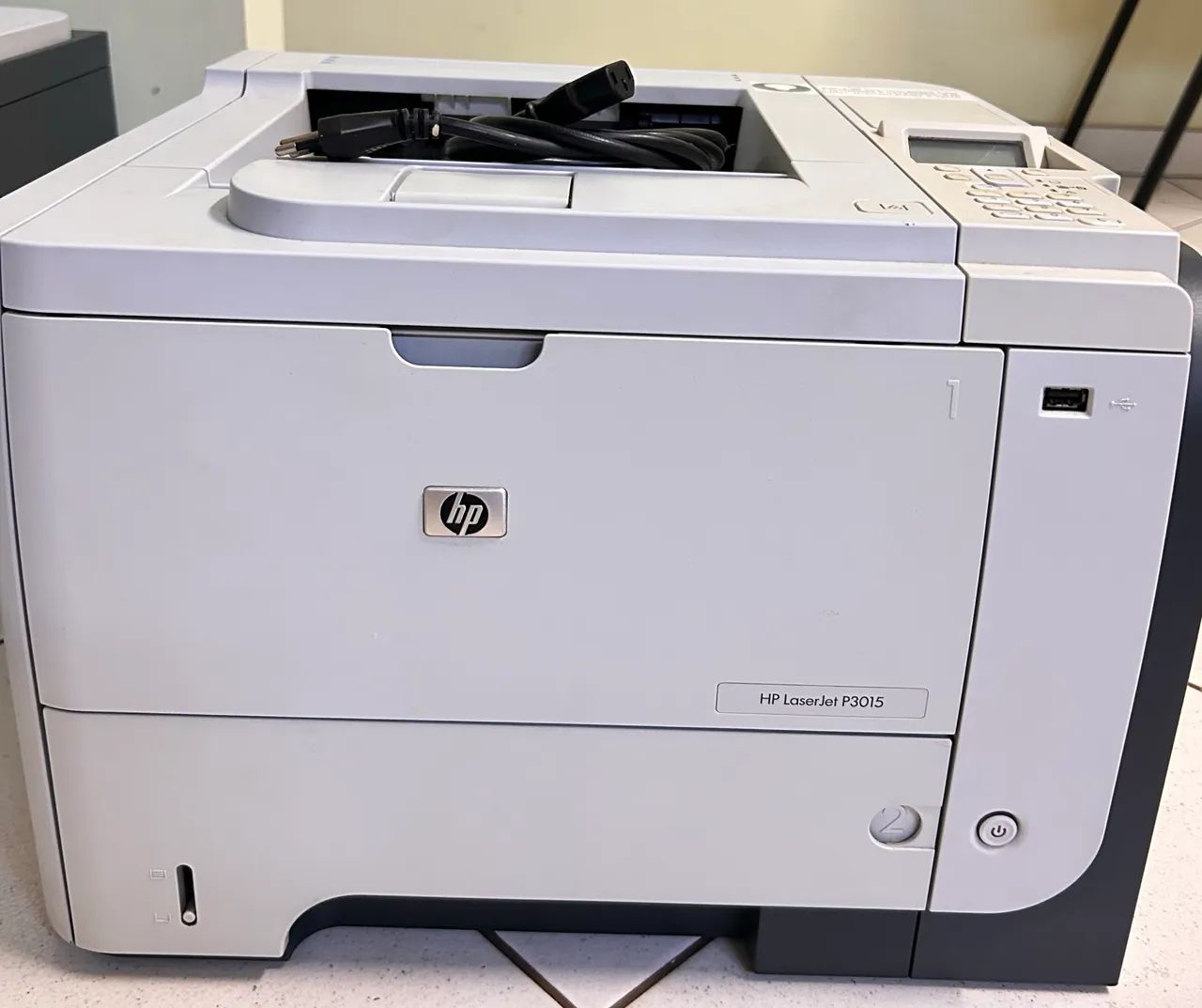 Impressora HP LaserJet P3015