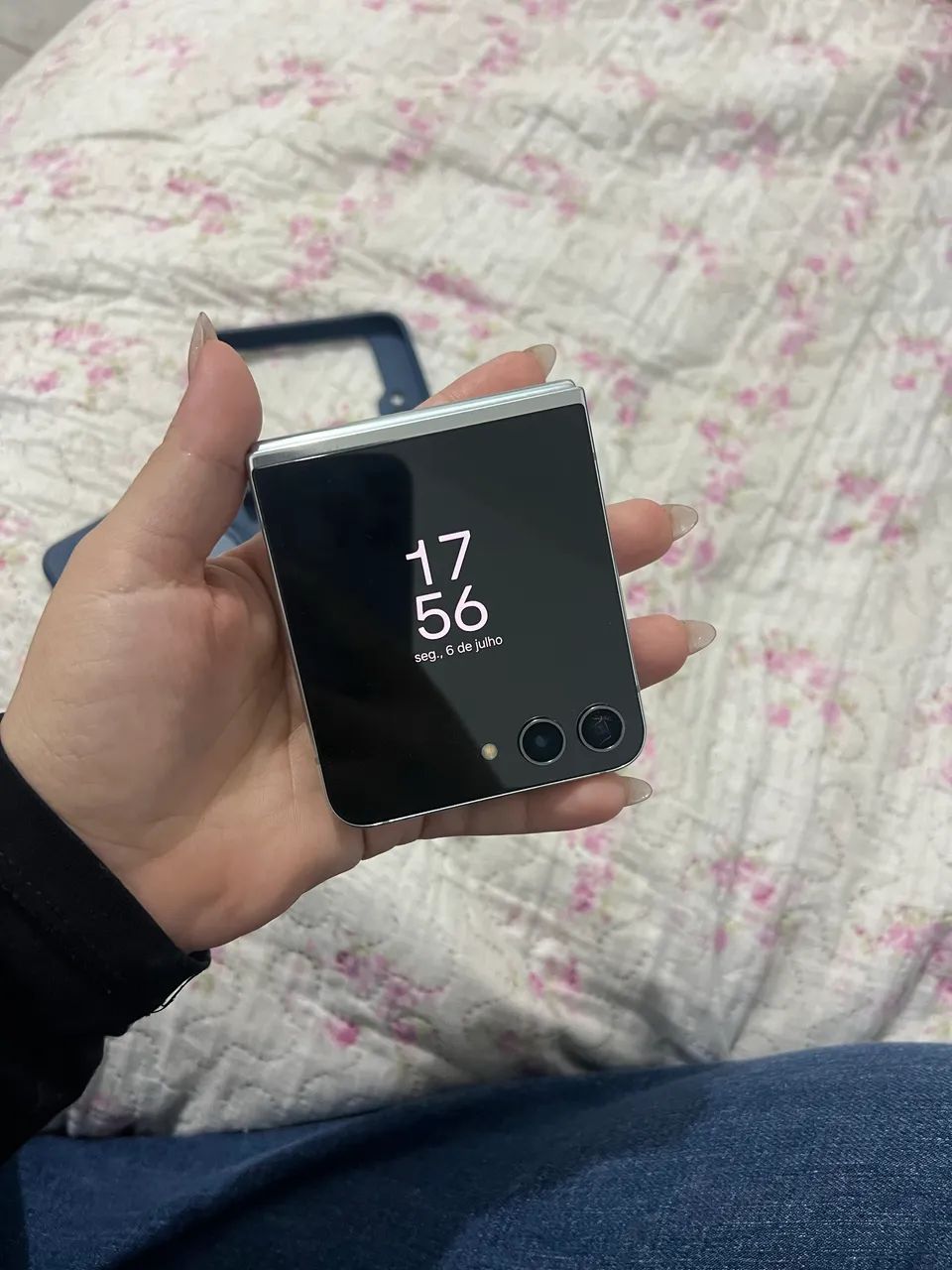 Samsung Galaxy Z Flip5 5G - Foto 4