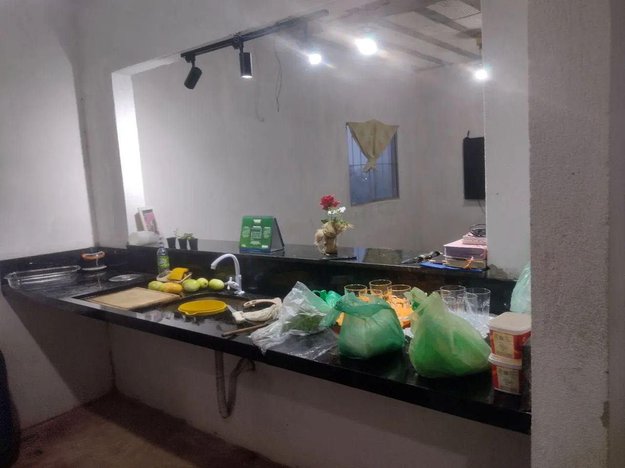 Vende-se este primeiro andar na chã de Bebedouro ZAP * - Foto 3