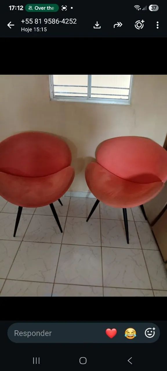 Par de Cadeiras Design Concha | Cor Coral ? Bem Conservadas - Foto 2