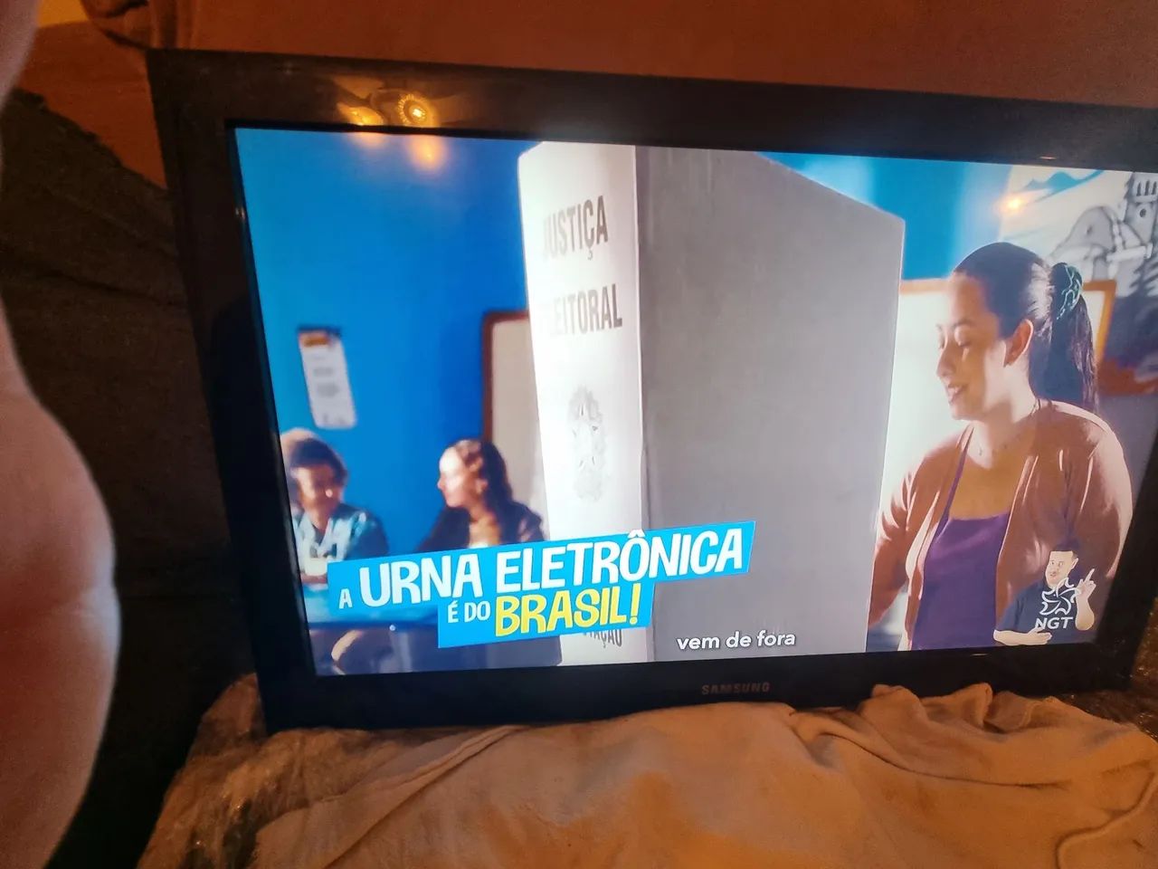 Tv Samsung 32 polegadas  - Foto 2