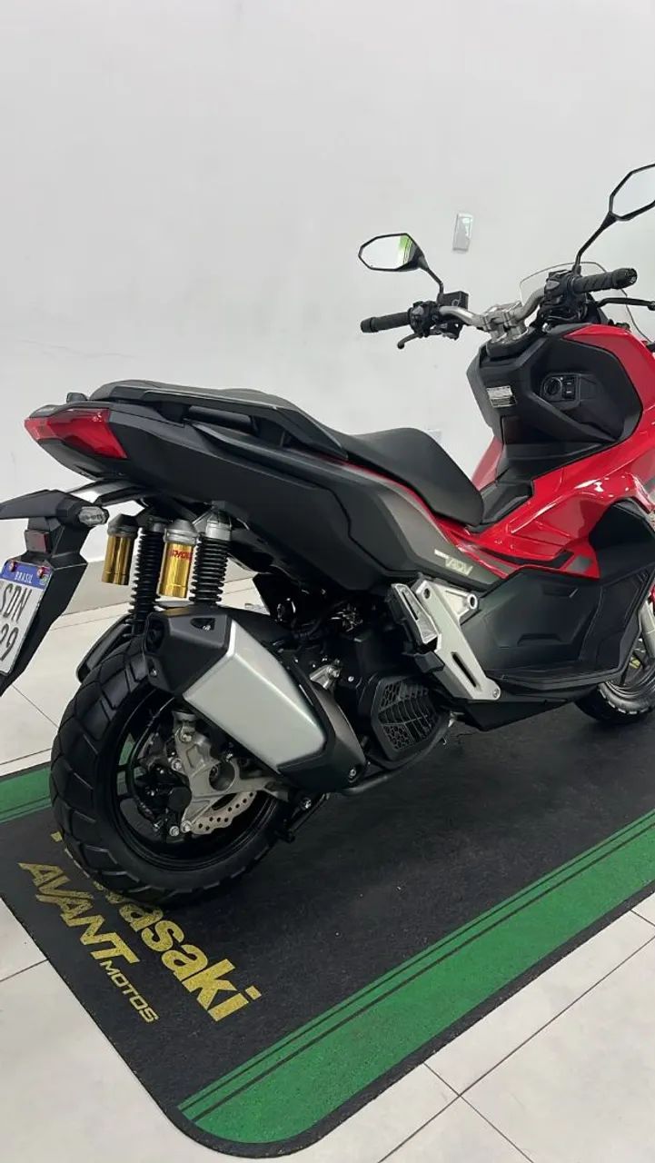 ADV 150  - Foto 3