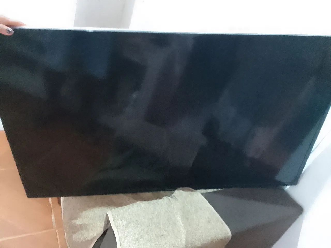 Tv para returar peças 