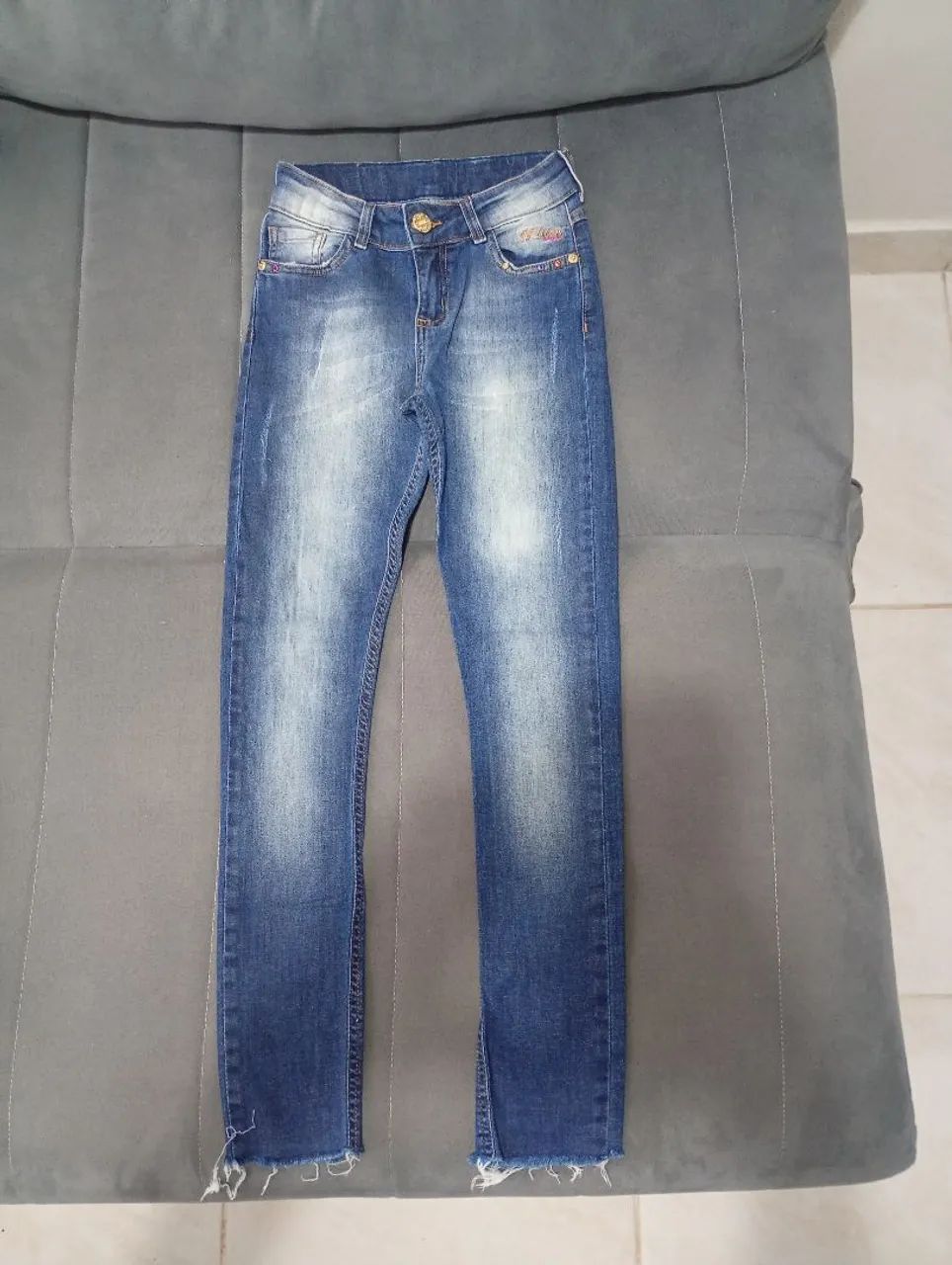 Kit com 4 calças jeans infantil  - Foto 3