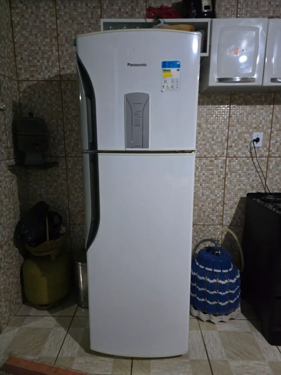 Refrigerador Panasonic NR BT40