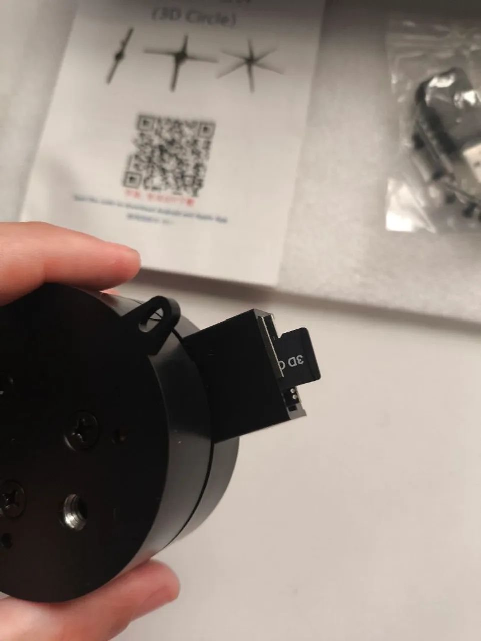Projetor Display Holograma 3d Led Ventilador Holográfico Rgb 127/220v - Foto 5