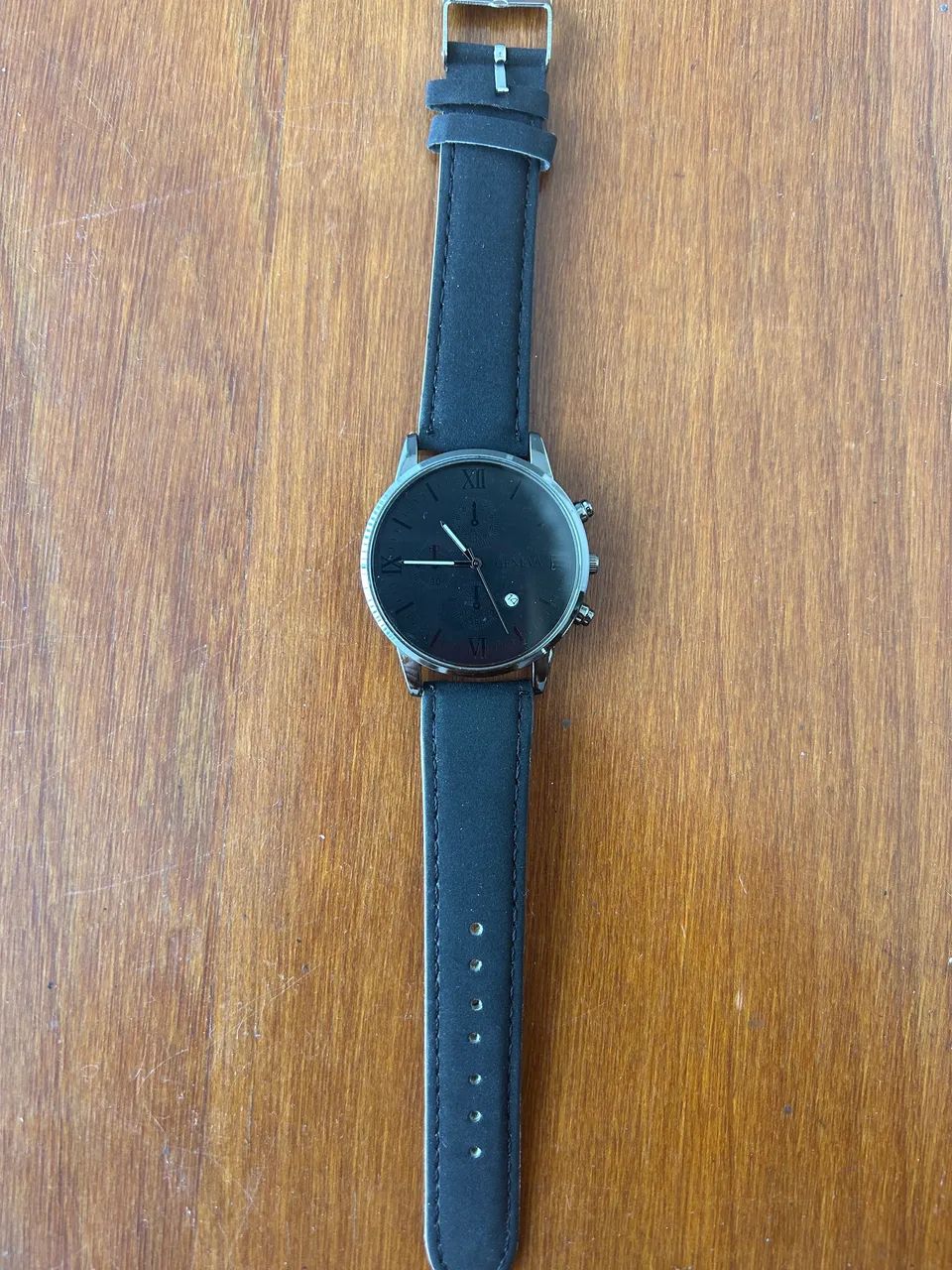 Relógio Quartzo com pulseira de couro - Foto 3