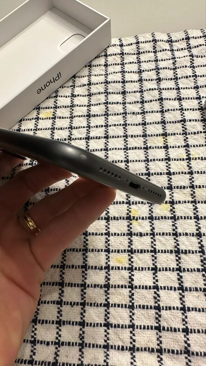 iPhone 11 128GB Preto - Muito Bom Estado - - Foto 4