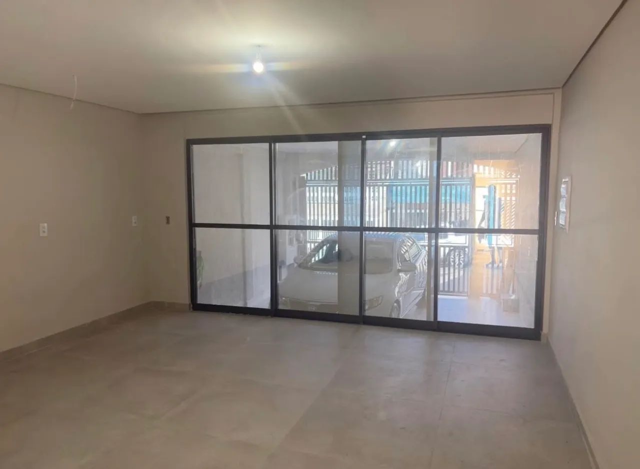 VENDO CASA TÉRREA (RECÉM REFORMADA) - Foto 2