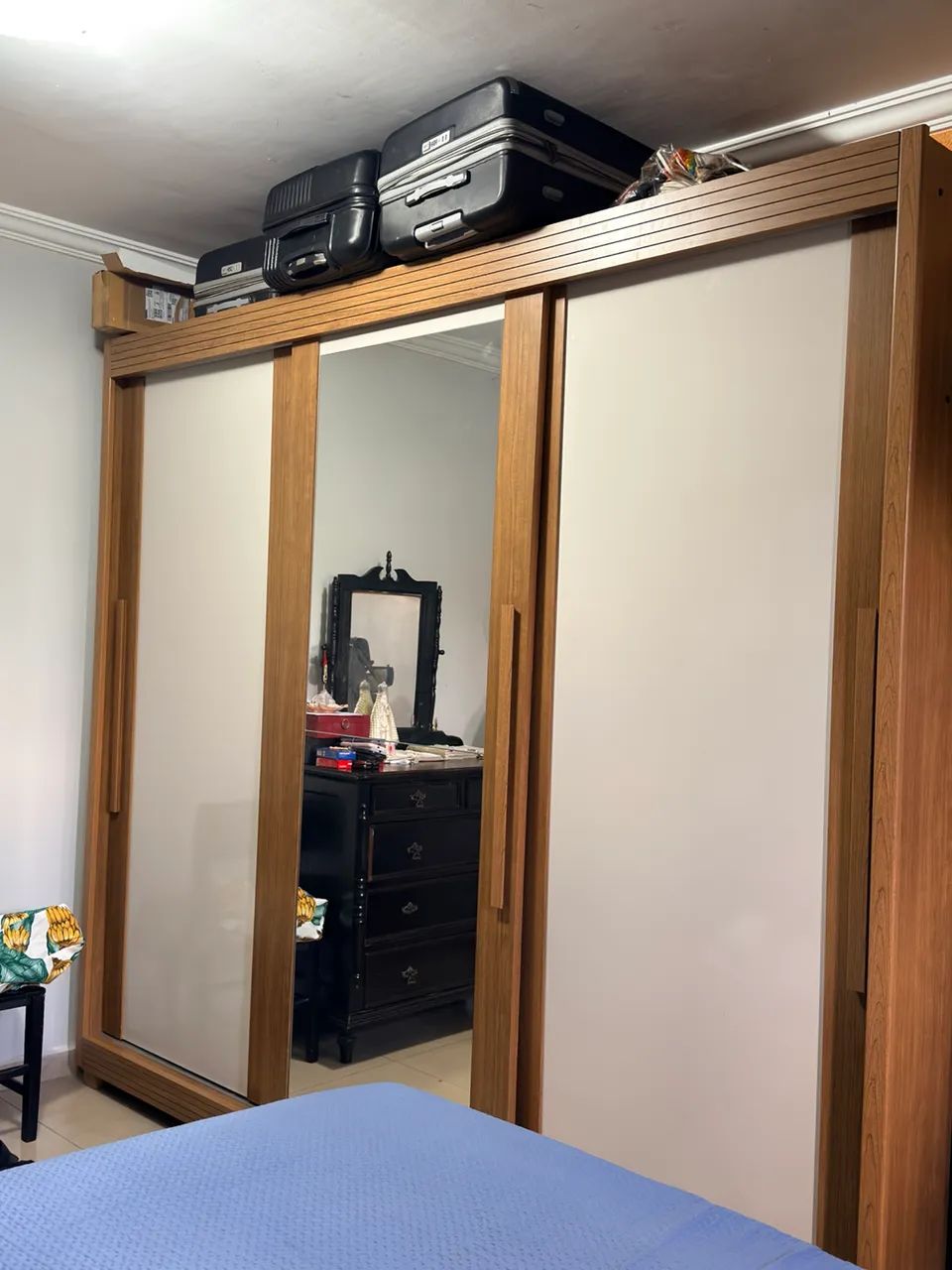 Guarda roupas novinho  - Foto 2