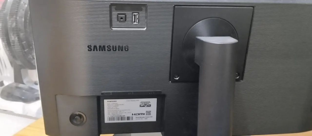 [COM DEFEITO] Monitor Samsung Odissey 24 - Foto 3