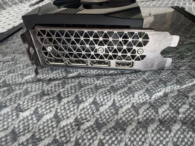 RTX 3060 TI 8GB DUAL FAN - Foto 2