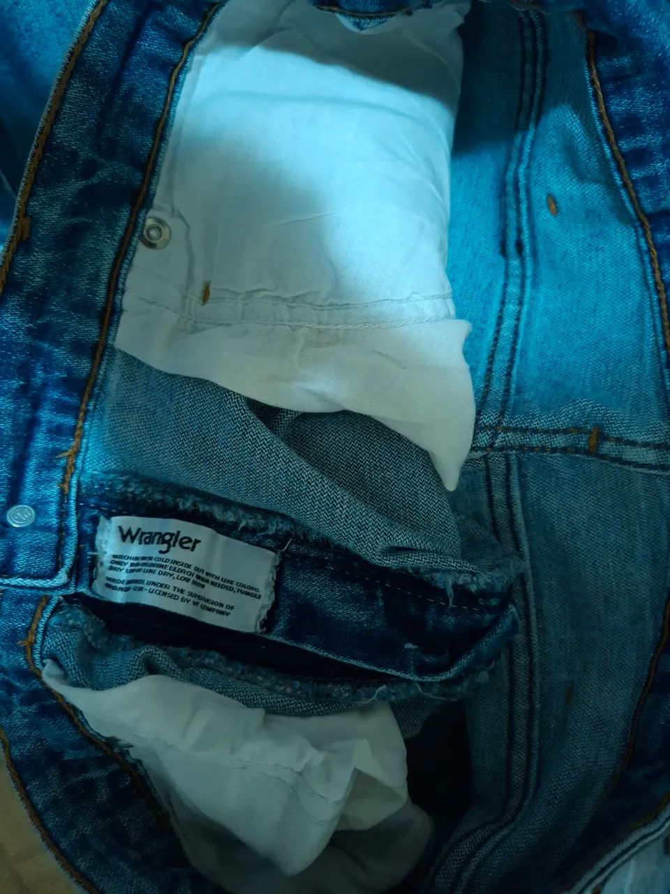Calça Jeans Wrangler Estonada Comfort TAM 40 - Foto 4
