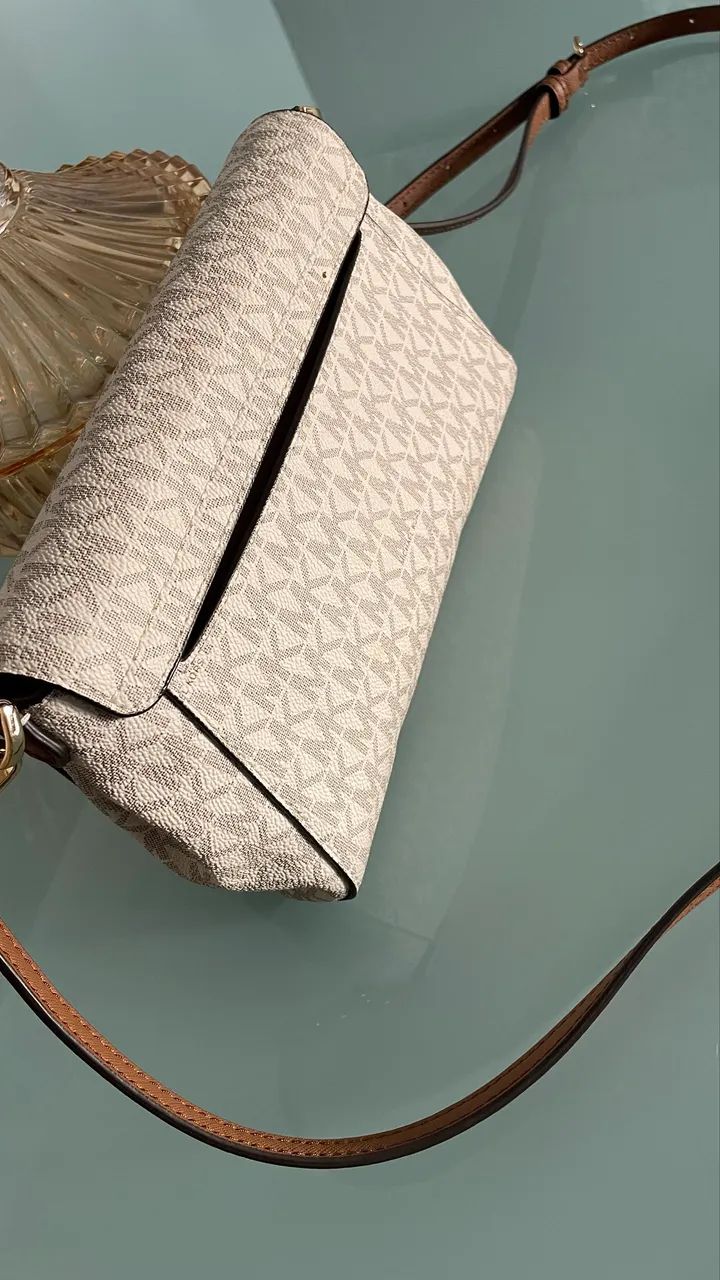 Bolsa feminina transversal, Michael Kors. Nova .  - Foto 5