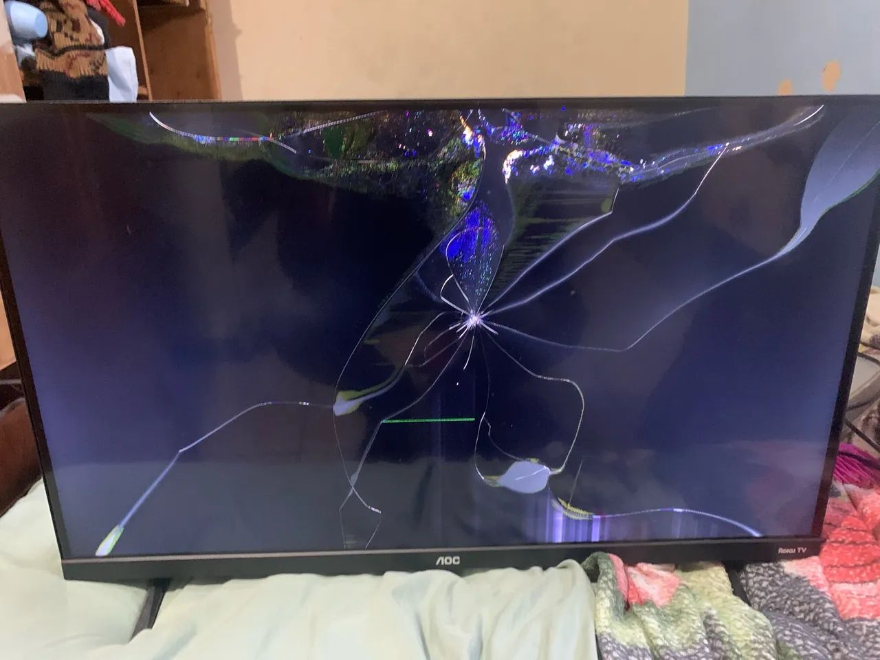 Tv AOC 32 polegadas smart Tv (quebrada)