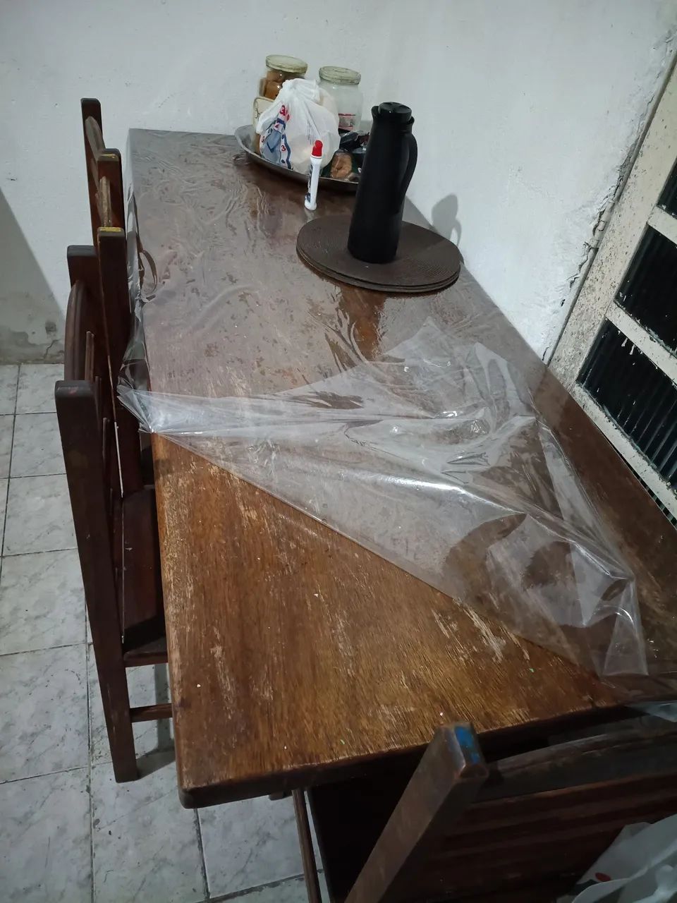Mesa de madeira maciça  - Foto 2