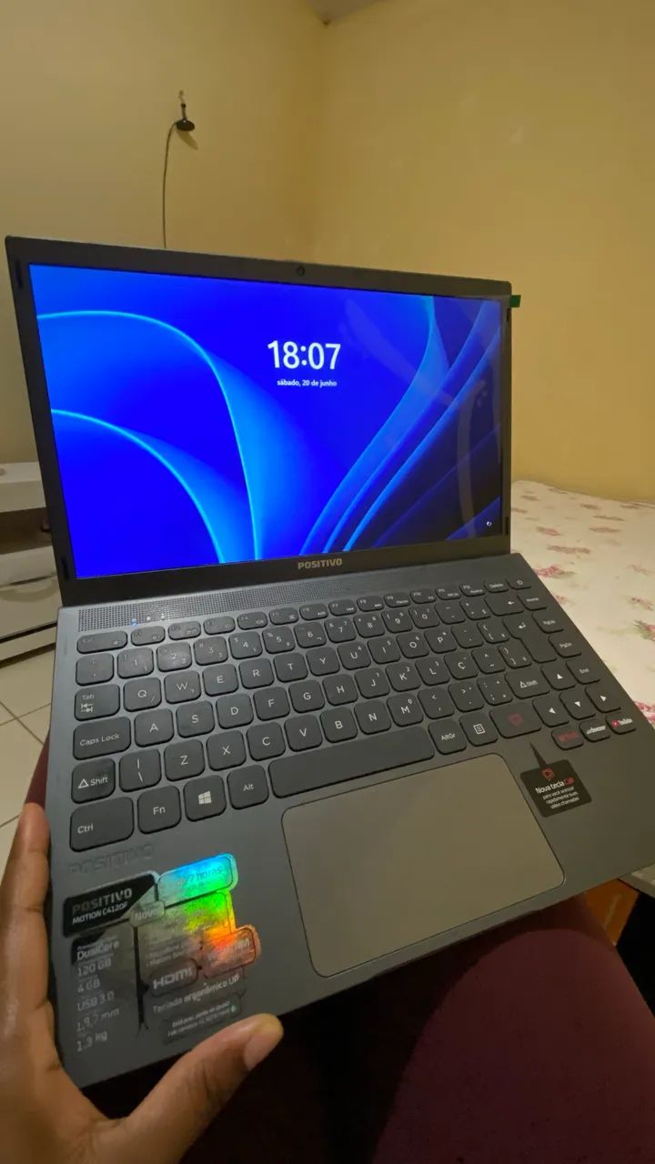 Notebook positivo 