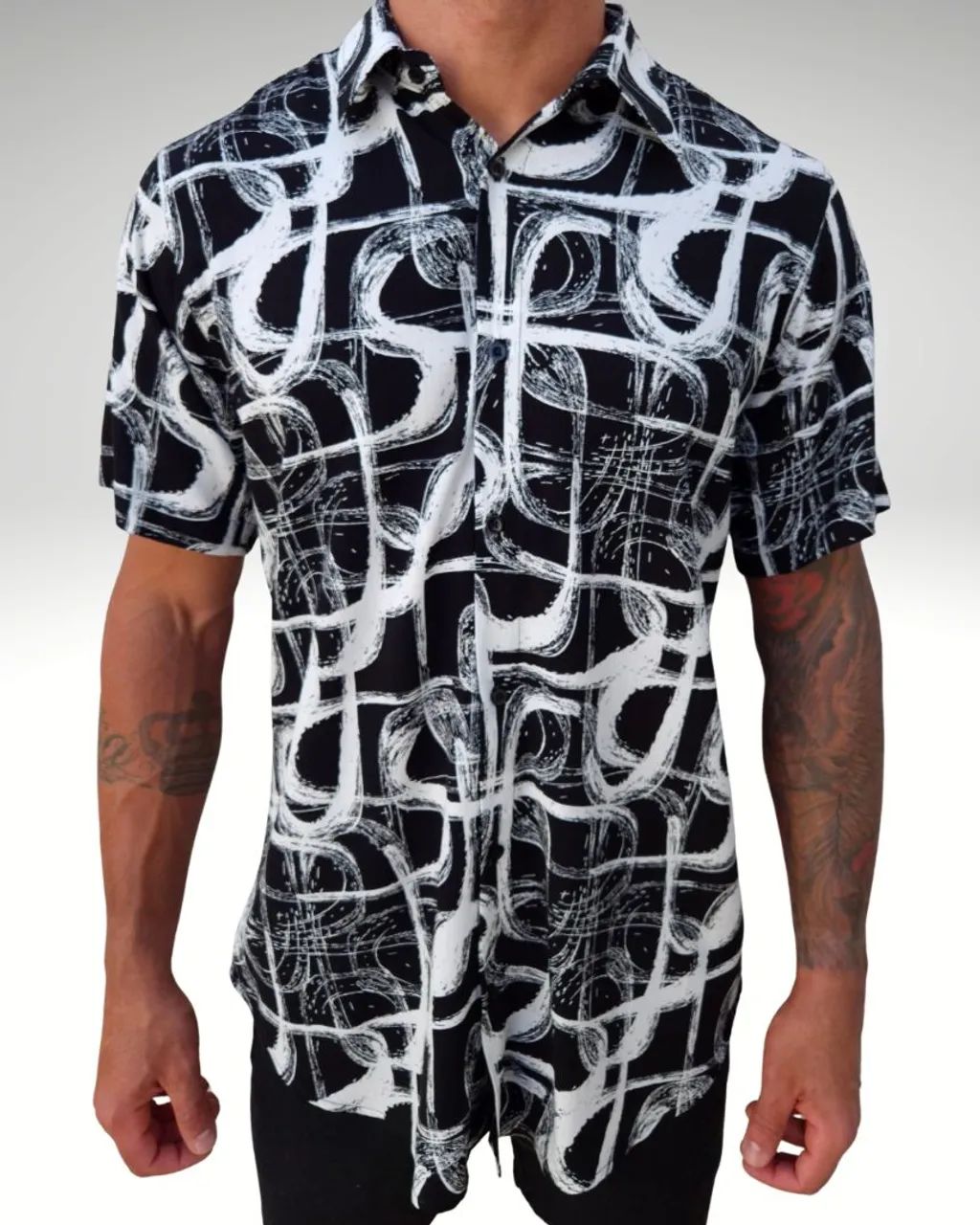 Camisas manga curta estampadas 