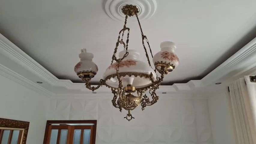 Lustre