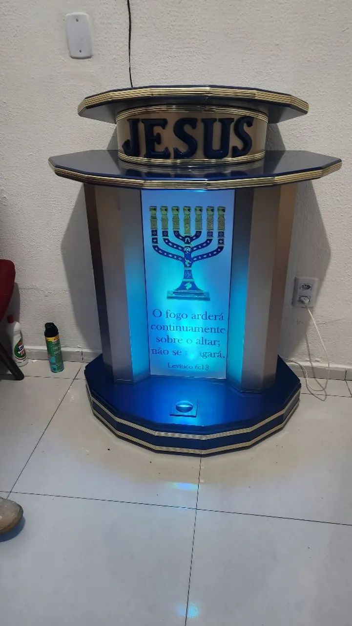 Púlpito moderno com led