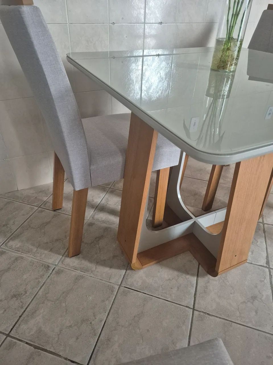 Mesa de jantar 4 cadeiras  - Foto 4