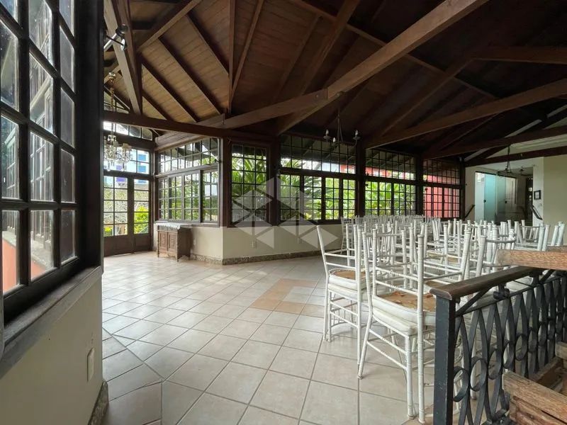 Oportunidade Gastronômica! Restaurante Completo e Histórico com 184 m² na Trindade/Centro. - Foto 2