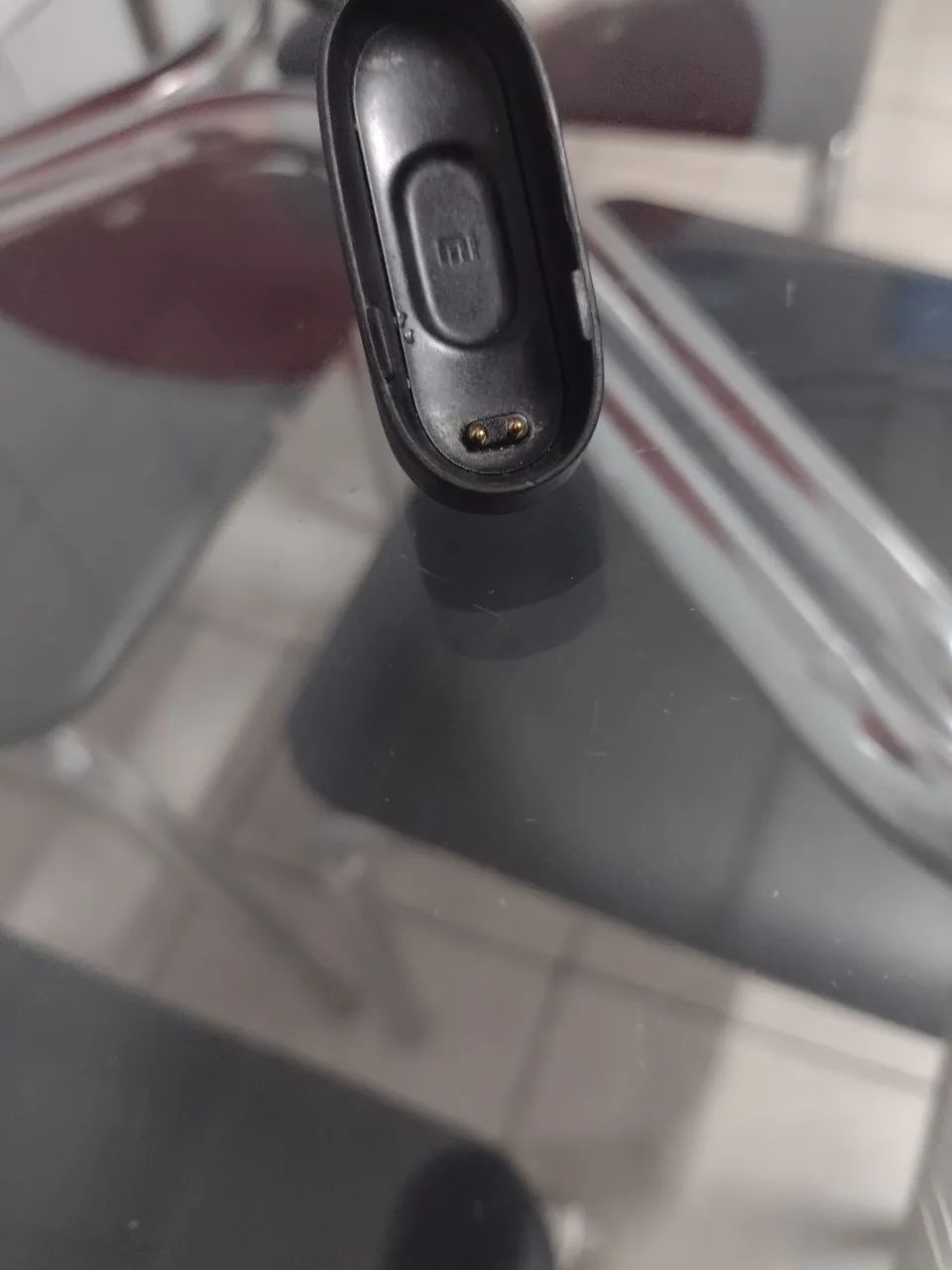 Carregador original mi band 4. 