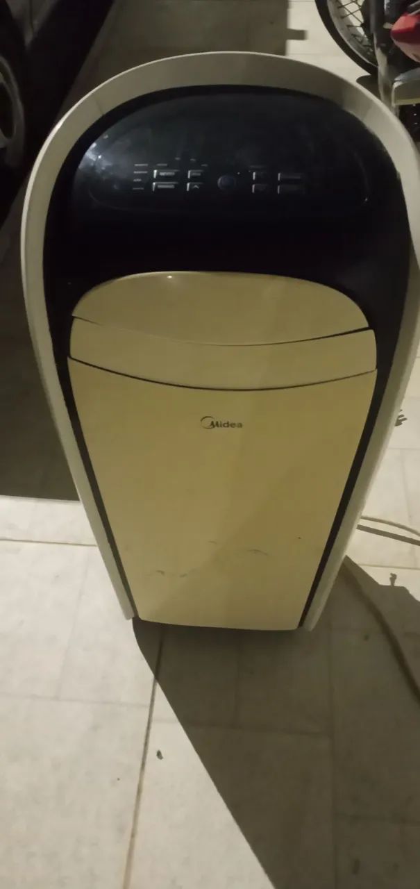 Ar-condicionado Midea c/ defeito                  350,00 - Foto 2