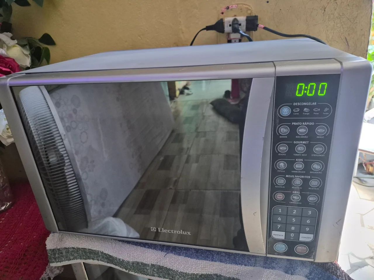 Microondas Electrolux 30LITROS  - Foto 3
