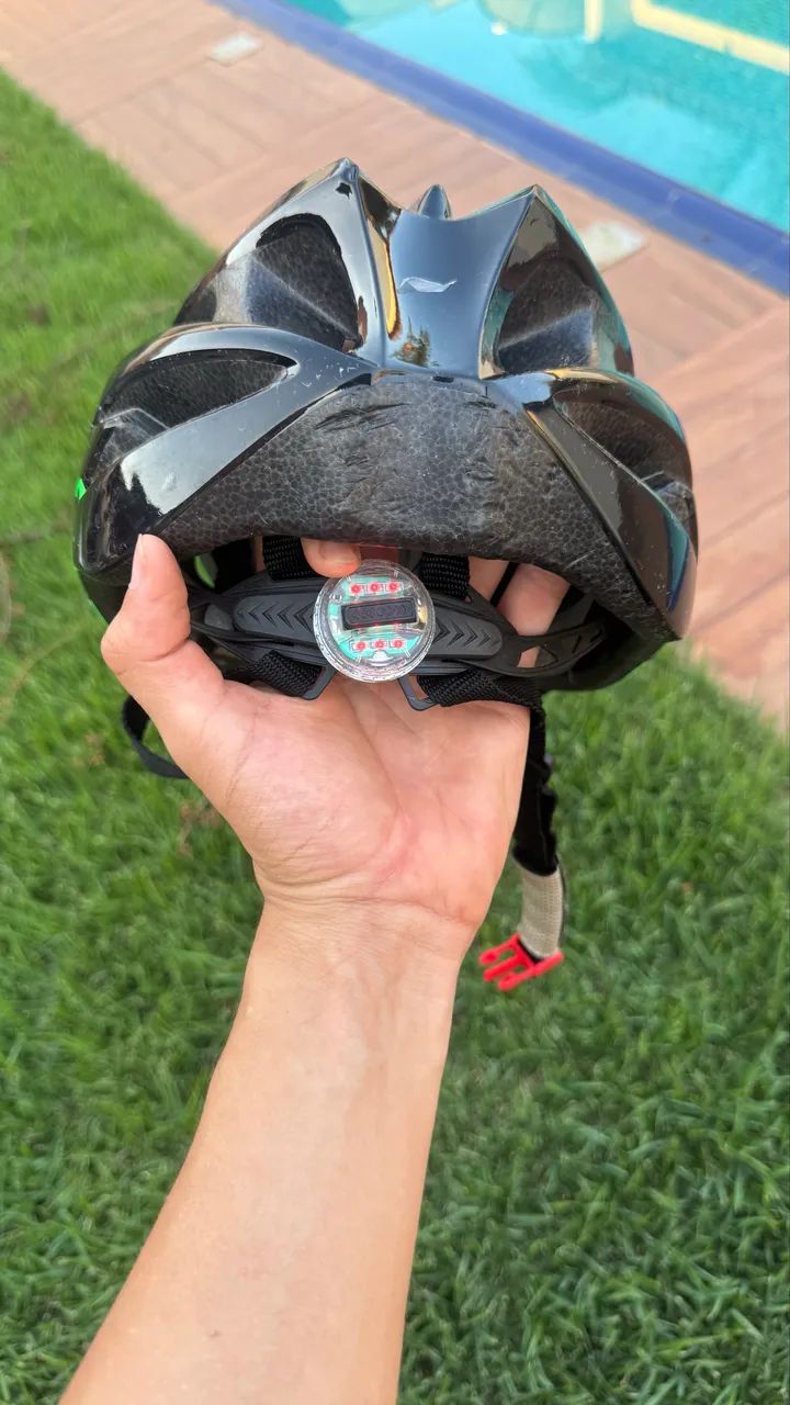 Capacete TSW pouco usado  - Foto 2