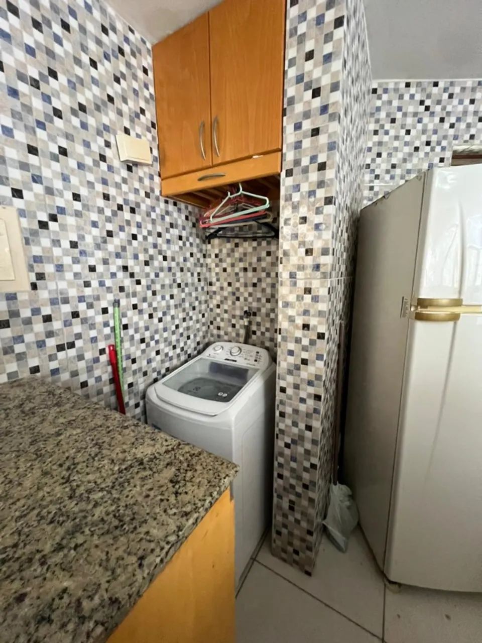 Aluga-se quarto e sala mobiliado na Jatiuca - Foto 6