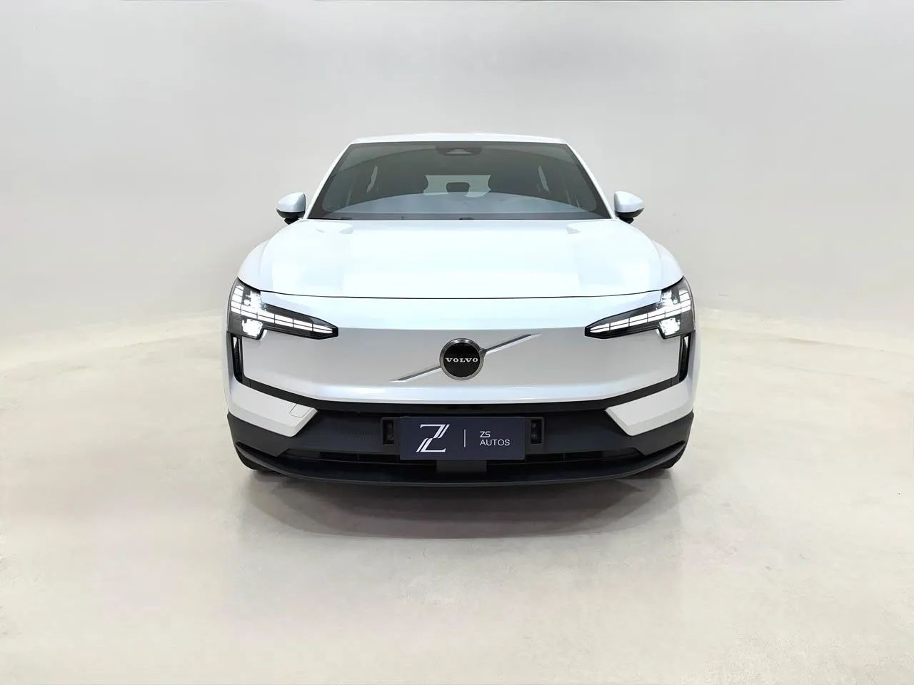 Volvo EX30 E40 Core (elétrico) 2024 - Foto 3