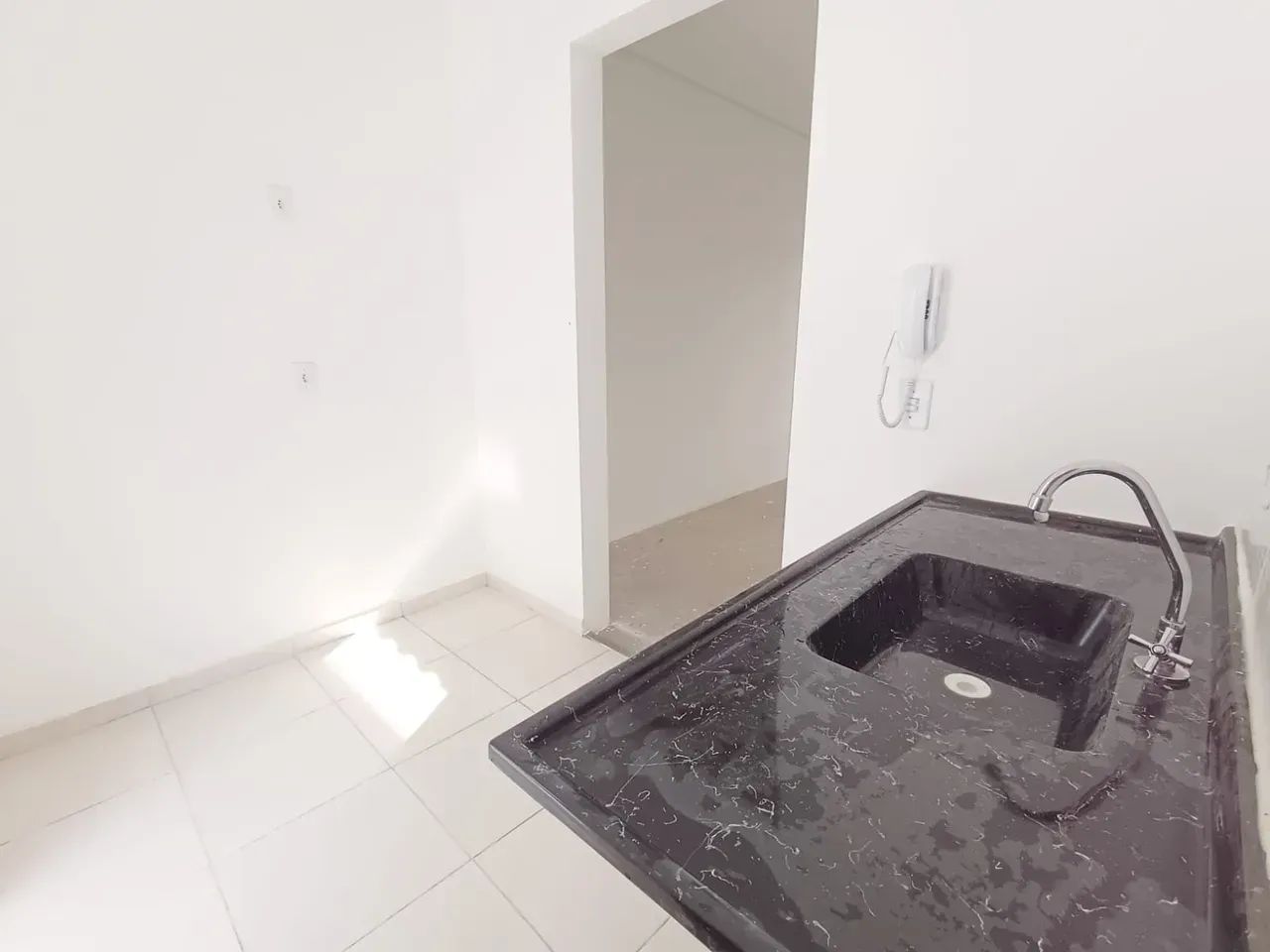 Imóvel para venda possui 60 metros quadrados com 2 quartos - Foto 5