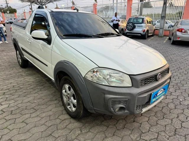 Fiat Strada Working Hard 1.4 Fire Flex 8V CS 2017 - Foto 4