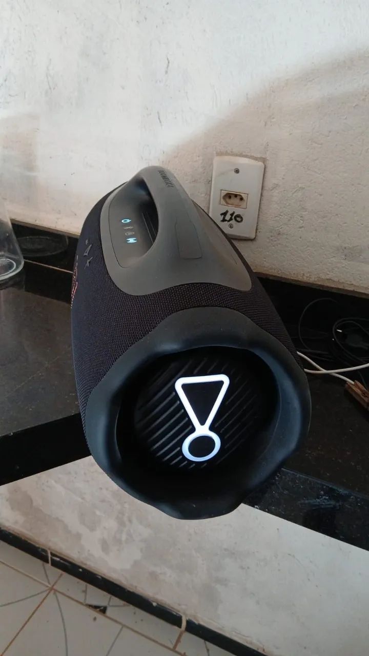 Jbl 4