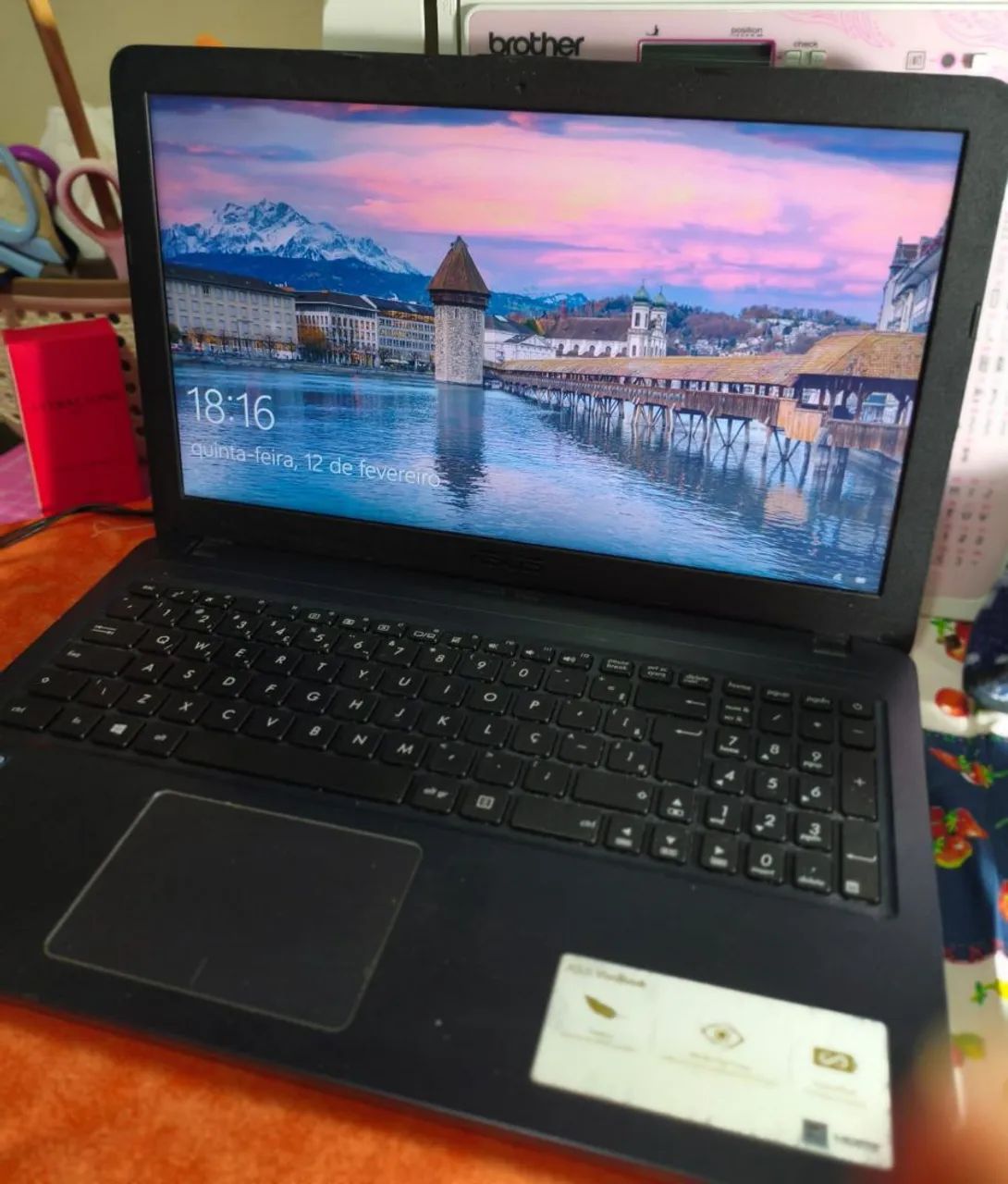 Vendo notebook Asus - Foto 5