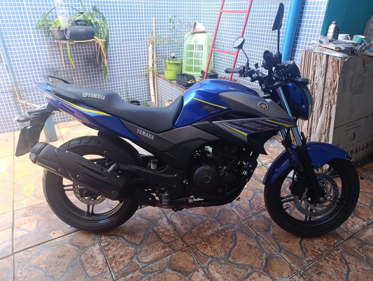 Fazer 250